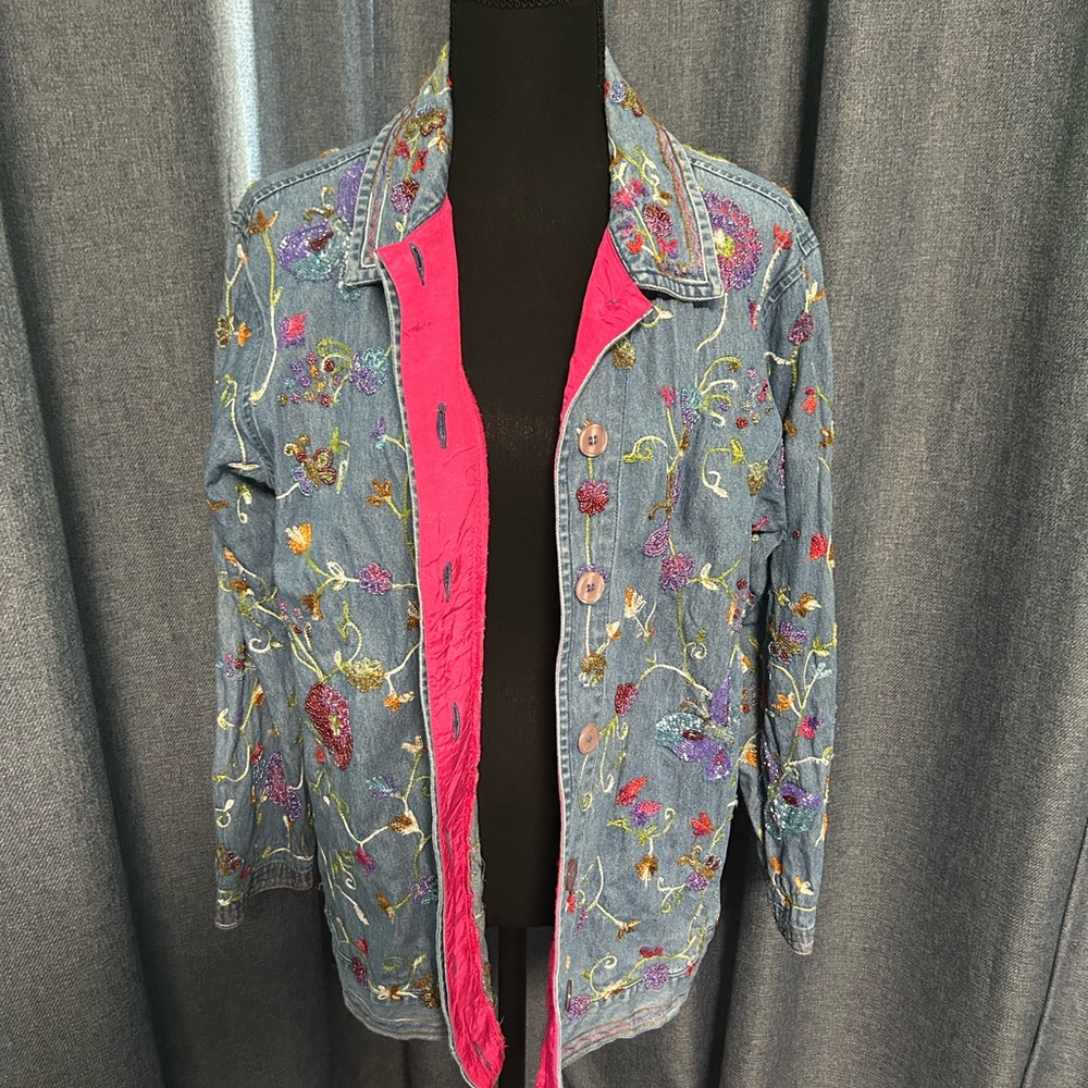 Quacker Factory Vintage Embroidered Denim Jacket with Pink Trim